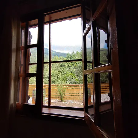 De Madera El Roserar De Alpstuga Montseny